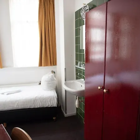 Internationaal Hotel *