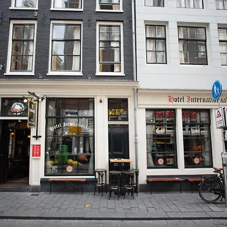 Internationaal * Amsterdam